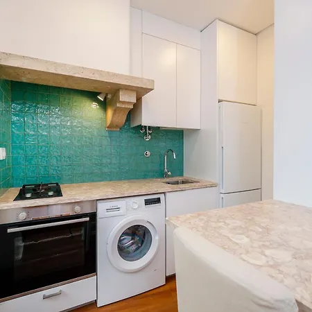 7ti7 Telhal With A Lovely Backyard