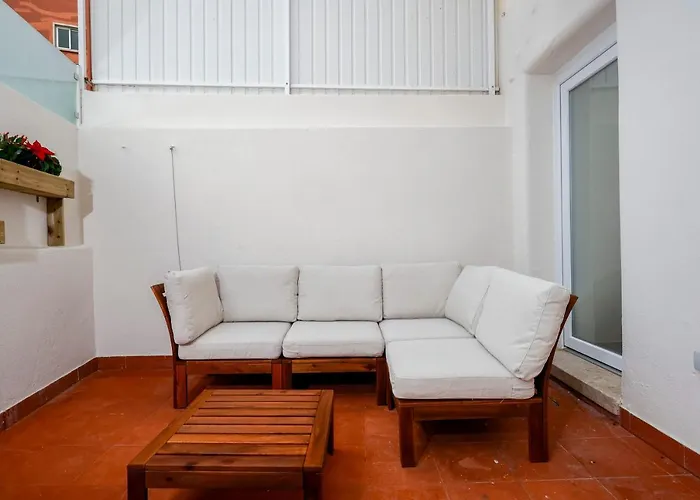 Apartment 7ti7 Telhal With A Lovely Backyard